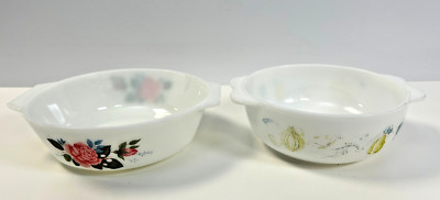 2x Pyrex Schalen - Cottage Rose und Hummer DESIGN