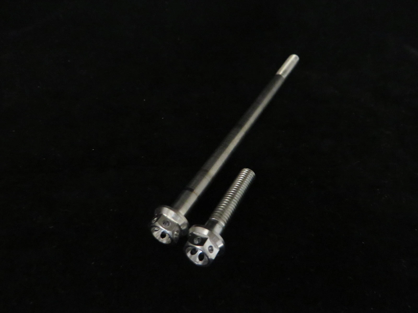 Honda CR125 1992 Docwob Titanium front sprocket cover mounting bolts TI2021