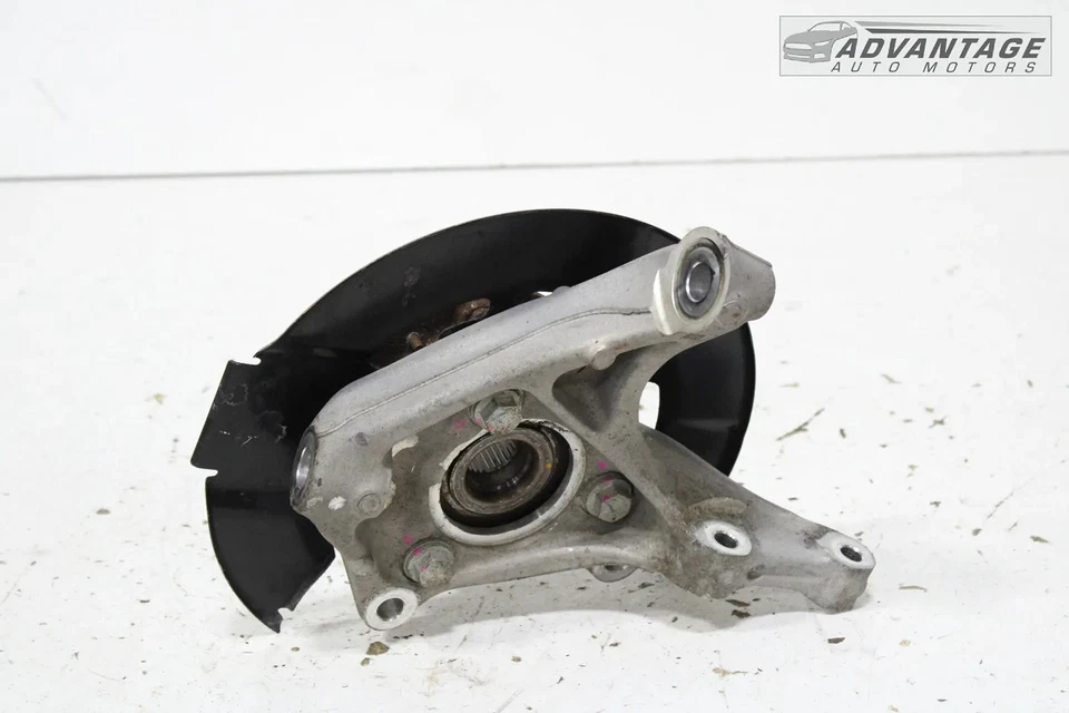 GMC TERRAIN 2018-2024 delantero izquierdo lado del conductor husillo nudillo rueda buje OEM Foto 2 de 4