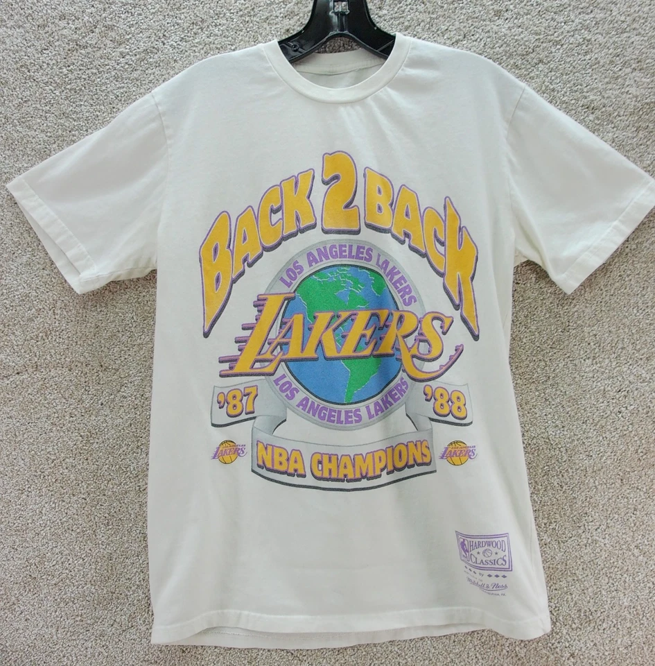 Camisa Mitchell and Ness Hardwood Classics NBA Mediana Lakers color blanco Foto 3 de 4