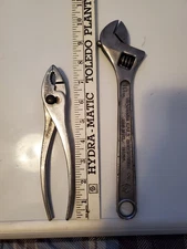 2PC DIAMOND CALK & HORSESHOE CO. Adjustable Wrench & Plier Lot 10" Duluth