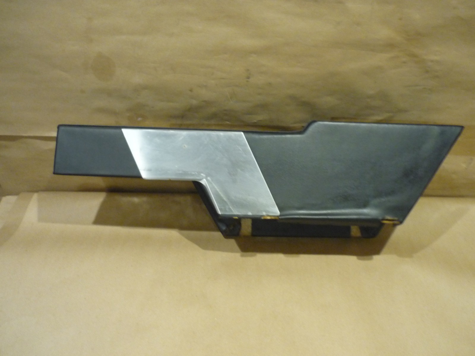 Ferrari 308 - Front Tunnel Black - P/N 60337508