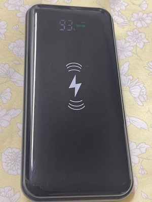 Portable Charger, 30000mAh Power Bank Quick Charging with 2 USB ,1 Type-C Outpu?