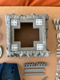 LEGO BIONICLE: Piraka Stronghold (8894) - READ DESCRIPTION!