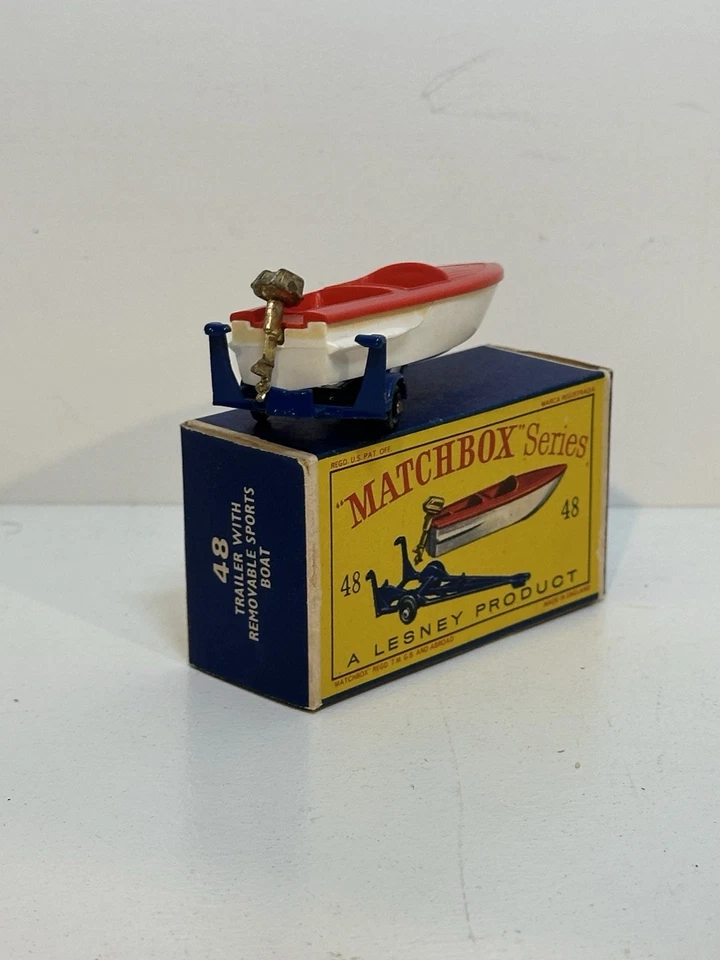 Barco deportivo Matchbox Lesney #48 años 60 con motor y remolque de latón. Foto 2 de 4