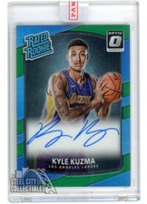 Kyle Kuzma 2017-18 Panini Donruss Optic Green Rated Rookie Auto Card #174 4/5