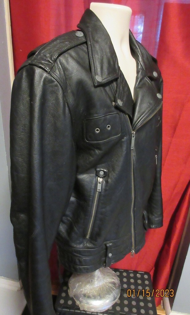 Harley Davidson LARGE Leather Jacket Embroidered Leather Side