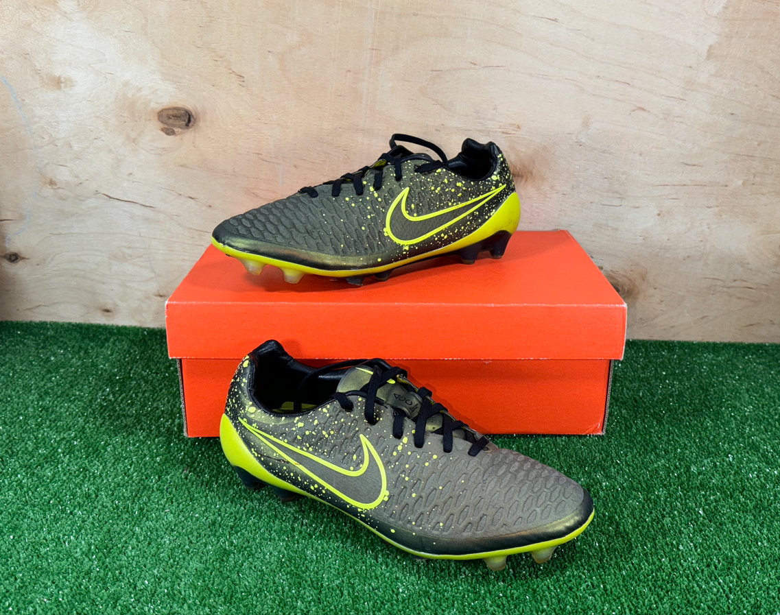 Nike Magista Opus FG 649230-370 Elite Green boots Cleats  display picture 1