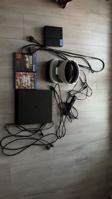 ps4 slim 1tb ohne Controller, dazu eine VR BRILLE, und 2 Spiele.