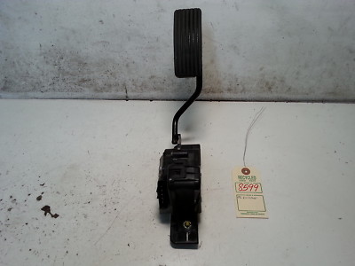 エンパシー ノワール 2006 Mitsubishi Endeavor Accelerator Gas Pedal OEM #8599 | eBay