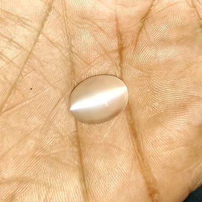 5.5 Ct 15.9x11.9x3.8 MM Natural Cat's Eye White Moonstone Oval Shape Cabochon