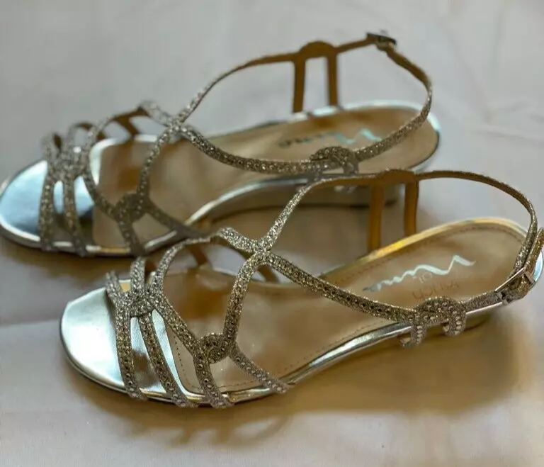 Touch of nina deals glitter wedge sandal
