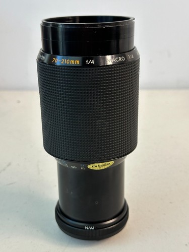 Kiron 70-210mm 1:4 Macro MC Zoom Lens 35mm SLR Nikon AI F-Mount Manual Focus #04 - Picture 2 of 6