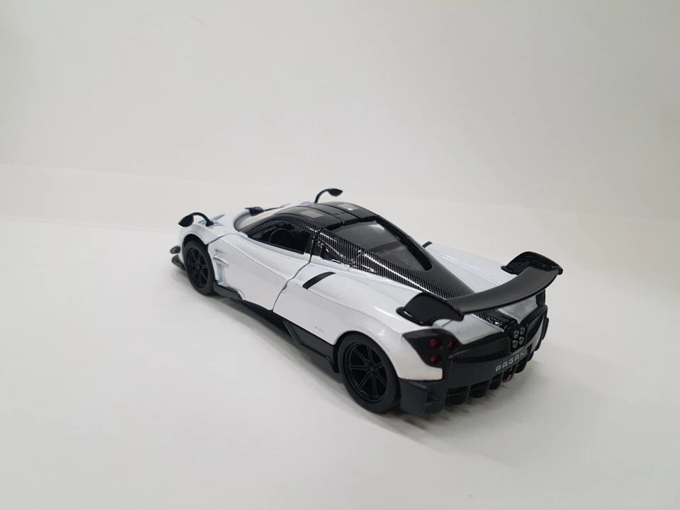 Modèle De Voiture Kinsmart Pagani Huayra BC Blanc 1/38 Échelle Diecast Neuf - Photo 2/2