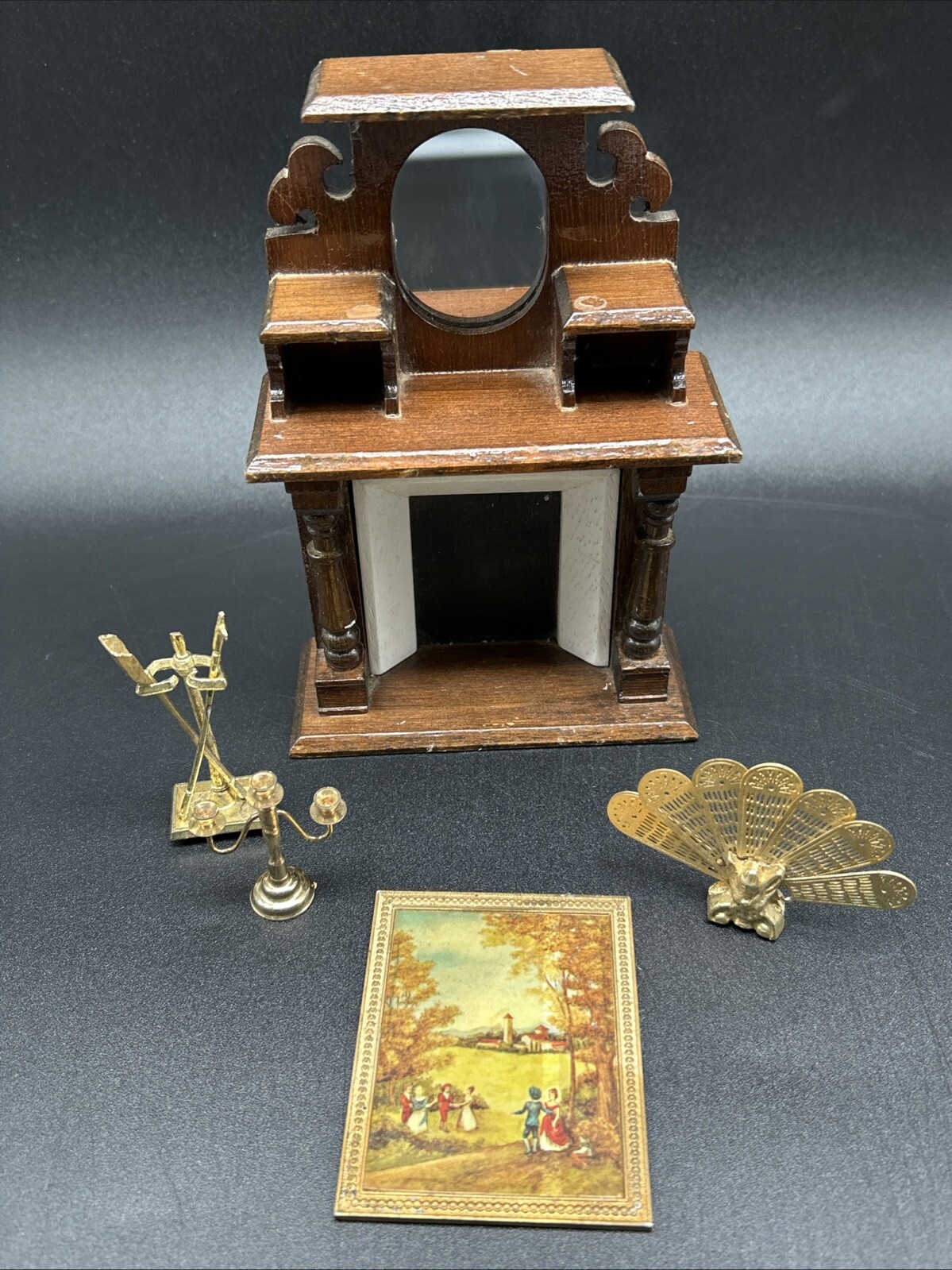 Picture 1 of 24