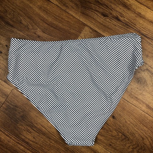 Shein Women Plus Sz 3X White Black Striped Bathing Suit Bikini Bottoms - Picture 5 of 6