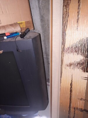 sony trinitron tv 68cm Diagonale ohne Fernbedienung 