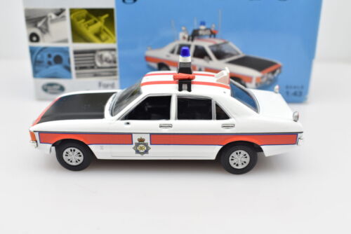 Modellino auto scala 1:43 Ford Granada Greater Manchester POLICE Vanguards NEW - Foto 7 di 10