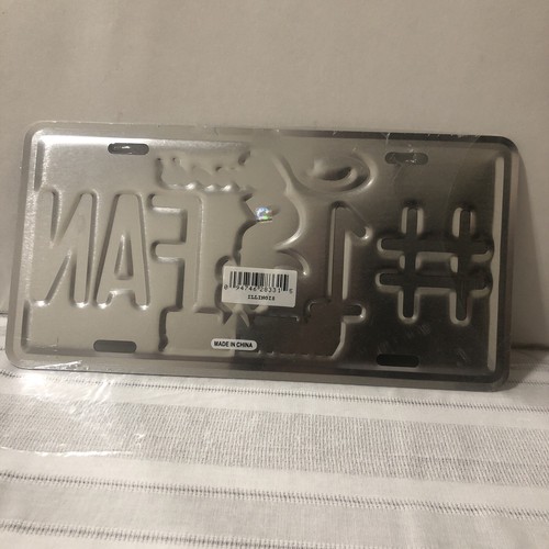 CHICAGO WHITE SOX METAL #1 SOX FAN LICENSE PLATE WHITE 6" X 12" NEW - Picture 2 of 4