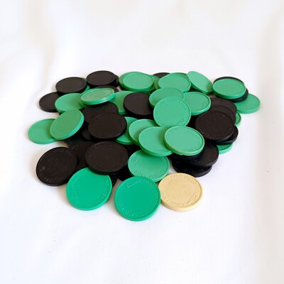 Vintage 1980er grün & schwarz Lucky 7 Bingo Token - kein Barwert x 80
