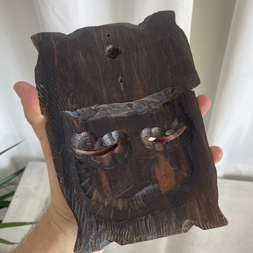Vintage African Tribal Hand Carved Wooden Face Mask 20cm Mahogany - Picture 5 of 7