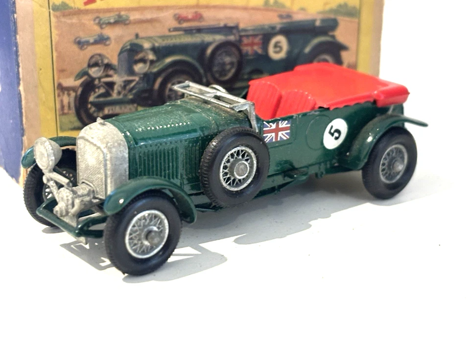 Matchbox 1.43 diecasr Y4 Bentley 1929 4.5 Litre blower MIB MINT B4 - Image 4 of 4