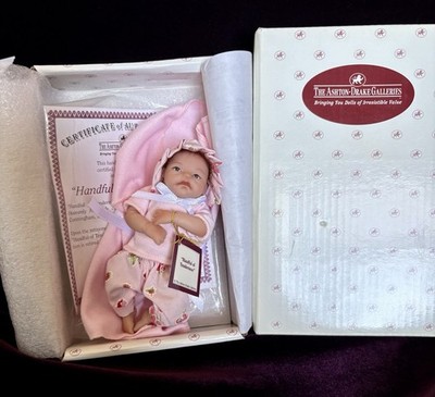 Ashton-Drake Heavenly Handfuls  Handful of Tenderness  5 in collectible doll