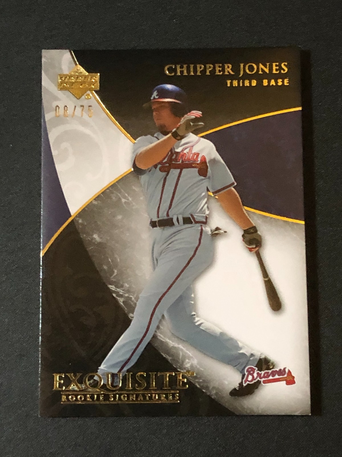 2007 UD Exquisite CHIPPER JONES #39 Gold Foil Variant/75 Atlanta BRAVES ⚾ HOF
