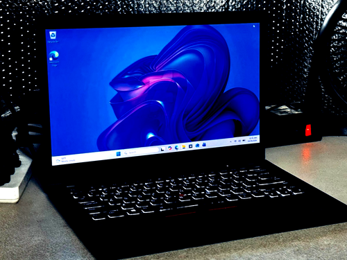 Lenovo ThinkPad P14S Gen 2 Touch 8-Core Ryzen 7 Pro 5850U 32GB RAM-512GB WIN 11 - Picture 9 of 15