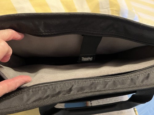 Lenovo ThinkPad 17” Topload Laptop Bag Padded Carry Case Black Ballistic Nylon - Bild 4 von 9