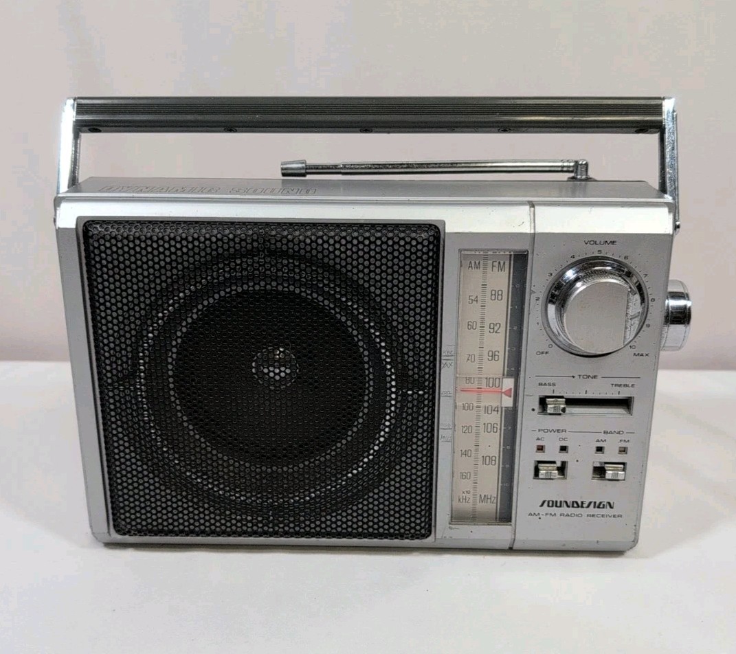 💥 Vtg DYNAMIC SOUND By Sound Design Soundesign Am-Fm Radi