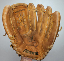 Mizuno MZ1320 13" Max Flex Steerhide Leather Softball Glove  RHT  Power Lock