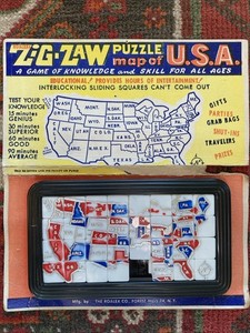 1950’s 60s Vintage Plastic Puzzle Map of the USA toy road travel Game. Sliding