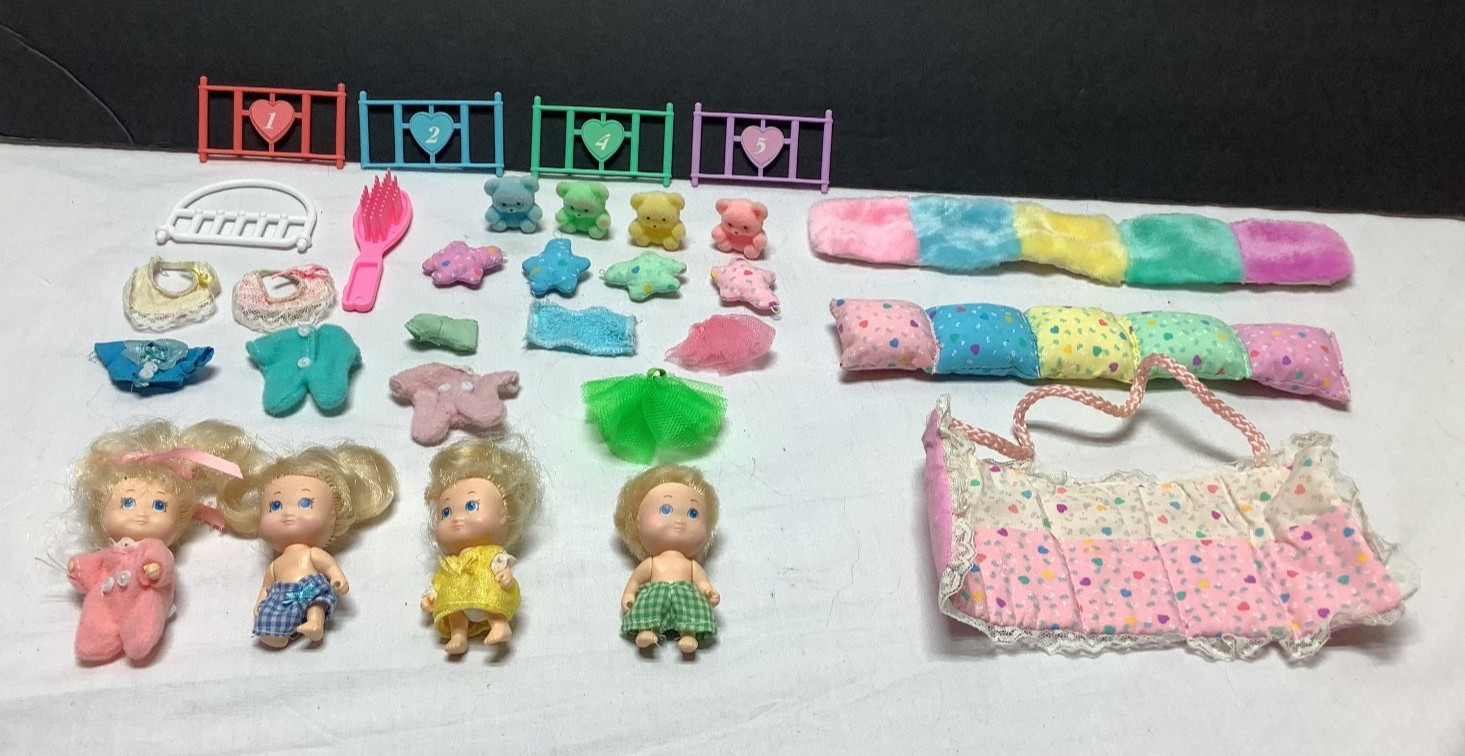 Vintage Lot of Tyco Quints and Accessories mini dolls blonde
