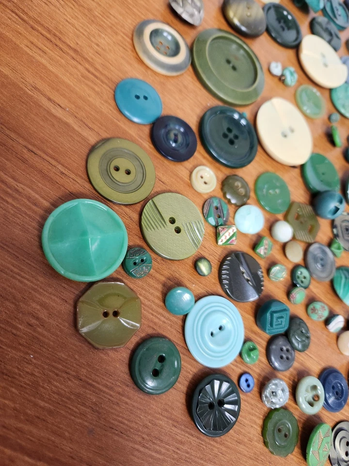 Buttons Lot of 150+ Blues Assorted Vintage & Antique - Image 2 of 4
