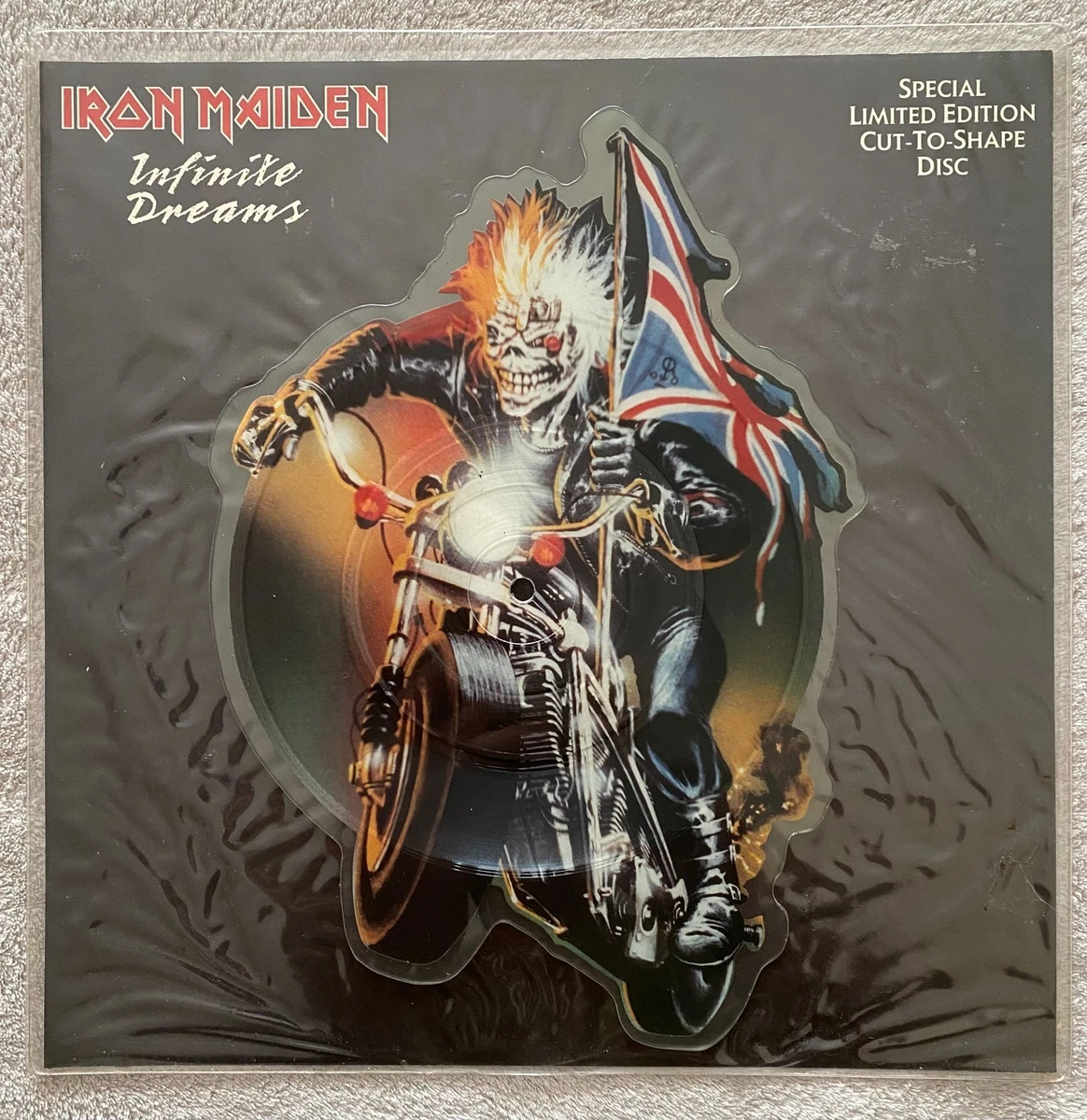 Iron Maiden レコード Preços baixos em Iron Maiden Numerada velocidade de 45 RPM Discos
