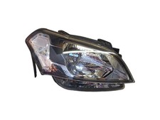 KIA SOUL HEADLIGHT RIGHT DRIVER SIDE 2010