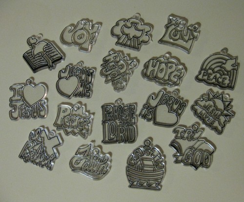 Kelly's Suncatchers ~ MINIATURAS ESPIRITUALES ~ 17 DISEÑOS/PIEZAS -2+"" ~ $15.77 - Imagen 2 de 4