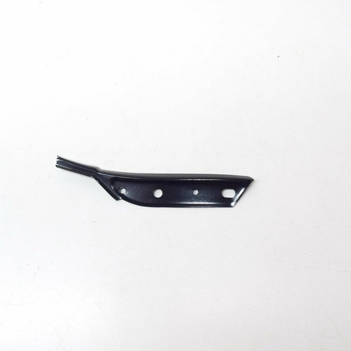 new-mercedes-benz-cls-c218-front-bumper-right-mounting-rail-a2188851221