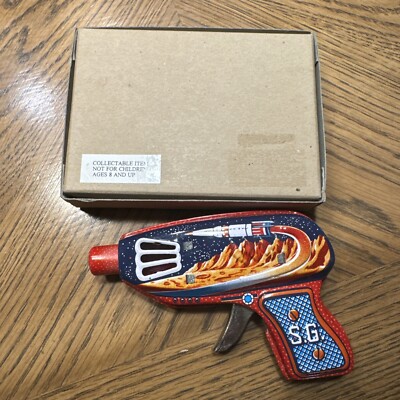 Vintage Litho Tin Friction Space Gun Toy sparkler S.G. Japan Vintage Litho Tin Friction Space Gun Toy sparkler S.G. Japan