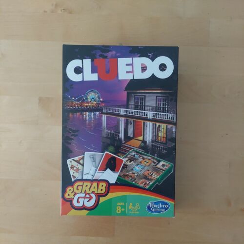 Hasbro Travel Portable Small Grab & Go Game - Cluedo  - Picture 1 of 6