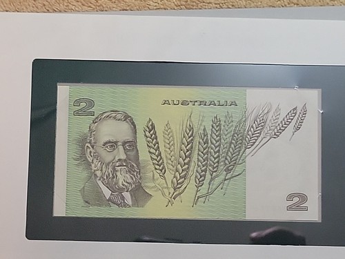 🇦🇺 Banknotes of all Nations Australia 2 Dollars P-46b 1979 UNC 042924-5 - Picture 3 of 4