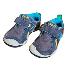 Plae Ty Sneakers Shoes Hook and Loop Closure Toddler Size 6.5