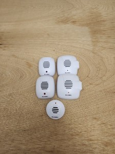 BELL + HOWELL ELECTROMAGNETIC AND ULTRASONIC PEST REPELLER TESTED Set Of 5