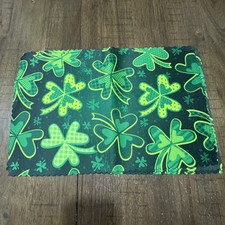 6 WIHVE St Patrick's Day Placemats Green Clover Shamrock St Patrick s Day NWOT