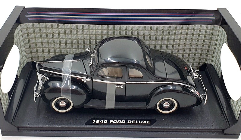 elf フォードエンジン ミニカー 1/18 Motormax 1/18 scale Diecast 73108 - 1940 Ford Coupe