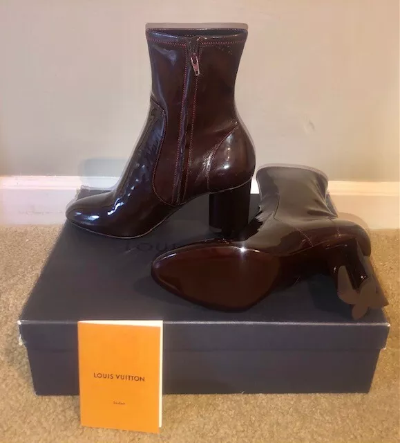 Authentic Louis-Vuitton silhouette ankle boots