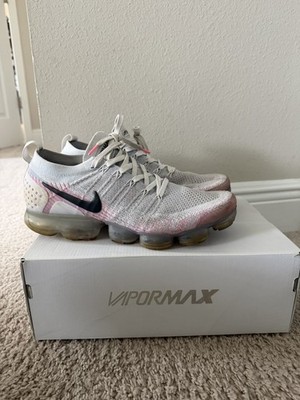 Nike Air VaporMax Flyknit White Pink Gray Low Top Unisex Athletic Sneakers