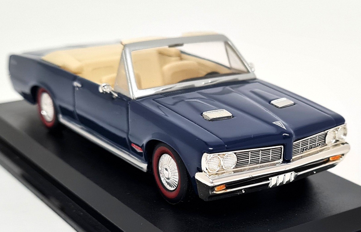 Atlas 1/43 - Pontiac GTO 1964 Convertible Blue Diecast Scale Model Car