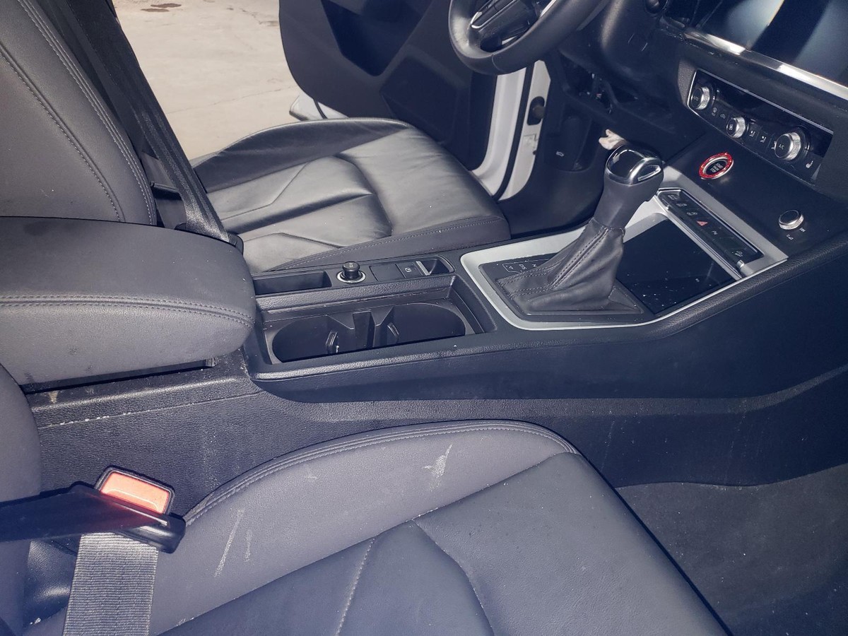 Q3様確認ページ 2020 AUDI Q3 Display Screen - Weber Brothers Auto